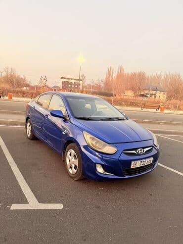 купить диски на машину бу: Hyundai Solaris: 2011 г., 1.4 л, Автомат, Бензиновая, Седан — 2