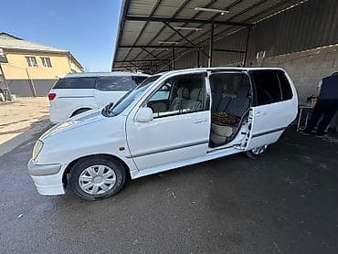 тайота раум 2004: Toyota Raum: 2002 г., 1.5 л, Автомат, Бензин, Хэтчбэк — 5