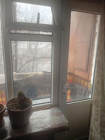 сдам 2 комн квартиру в аламедине 1: 2 комнаты, 45 м², 104 серия, 2 этаж, Старый ремонт — 2