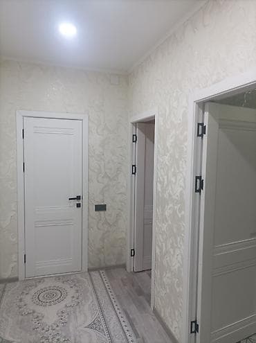 7 микрорайоне: 42 м², С мебелью — 5