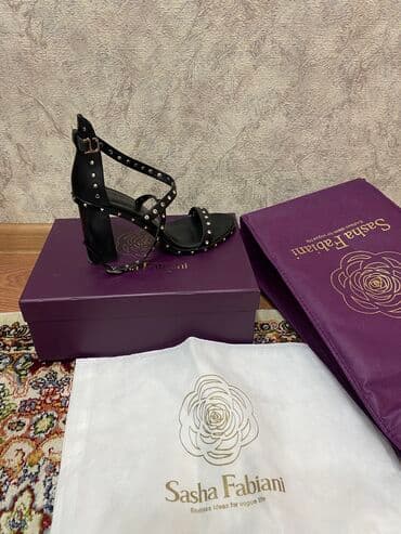 шлепка: Босоножки, 38, Sasha Fabiani, Новый, цвет - Черный, Бесплатная доставка — 3