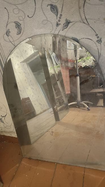 зеркала 2: Зеркала без рамки — набор из 3 штук - Форма: два прямоугольных и одно — 3