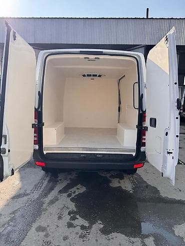 форма для духовки: Рефрижераторный фургон Mercedes-Benz Sprinter - Тип — 8