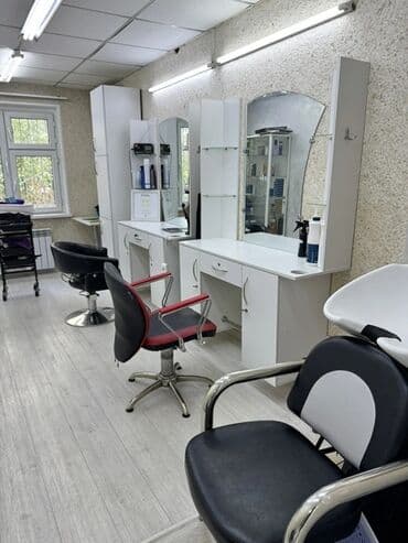 сдаю помещение под стоматологию: Сдаю Кабинет в салоне, 18 м², Для парикмахера — 3