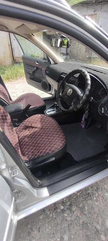 variant: Volkswagen Golf Variant: 2000 г., 2 л, Автомат, Бензин, Универсал — 9