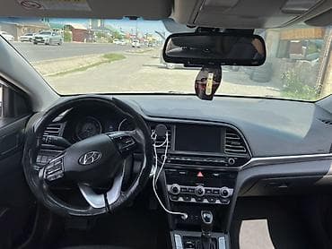 Hyundai Avante: 2019 г., 1.6 л, Автомат, Бензин, Седан — 5