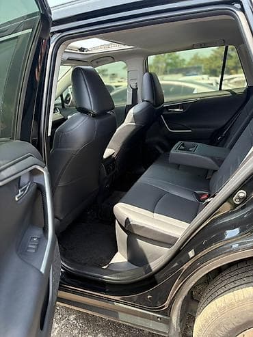 limited: Toyota RAV4: 2021 г., 2.5 л, Автомат, Гибрид, Кроссовер — 9