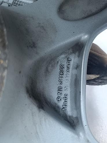 r17 w211: Литые Диски R 17 Mercedes-Benz, 1 шт, отверстий - 5, Б/у — 4