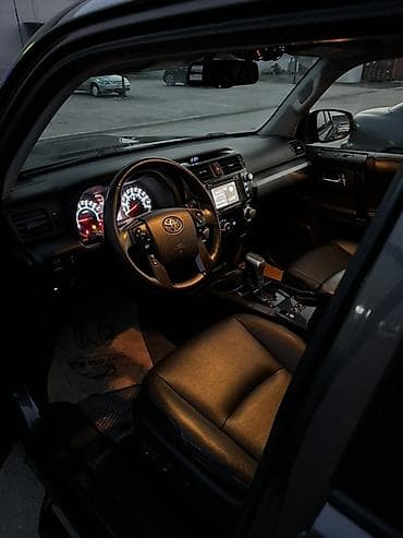 Toyota 4Runner: 2019 г., 4 л, Автомат, Бензин, Жол тандабас — 4