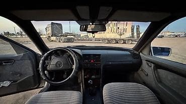 Унаа: Mercedes-Benz C-Class: 1996 г., 1.8 л, Кол менен иштөөчү, Бензин, Седан — 3