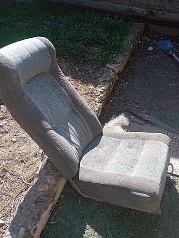 купить двери бишкек: Переднее сиденье, Ткань, текстиль, Mercedes-Benz 2018 г., Б/у, Оригинал, Германия — 1