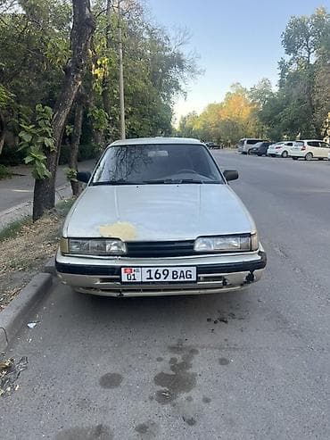 launch 431: Mazda 626: 1988 г., 2 л, Механика, Бензин, Седан — 4