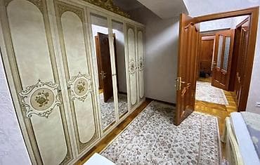 Кыймылсыз мүлк: 🏡 СДАЁТСЯ ПРОСТОРНАЯ 4-КОМНАТНАЯ КВАРТИРА В ЦЕНТРЕ! ✨ 📍 Абдрахманова — 5