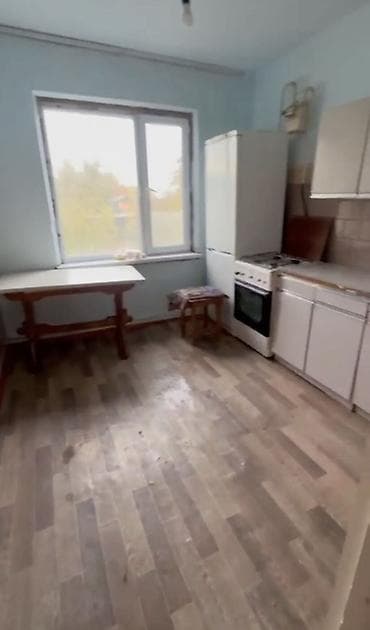 3 комнаты, 75 м², 105 серия, 2 этаж, Старый ремонт