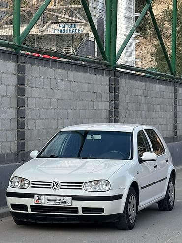 Продажа авто: Volkswagen Golf: 2002 г., 1.6 л, Автомат, Бензин, Хэтчбэк — 1