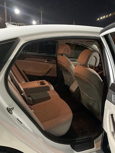 Продажа авто: Hyundai Sonata: 2016 г., 2.4 л, Автомат, Бензин, Седан — 7