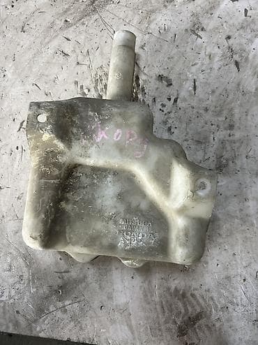 ml 2 7: Бачок Honda 2000 г., Б/у, Оригинал, Япония — 2