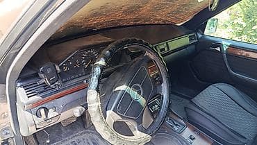 Продажа авто: Mercedes-Benz W124: 1993 г., 2.8 л, Автомат, Бензин, Универсал — 2