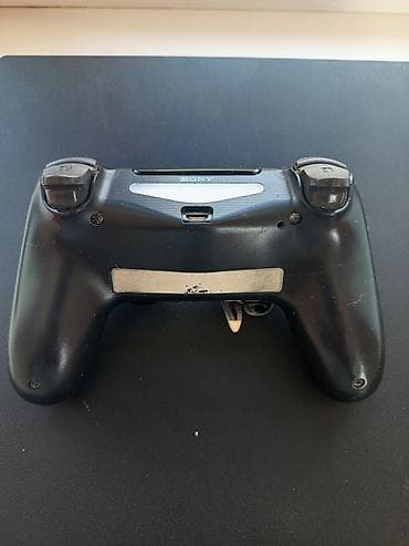 xbox seroes s: PlayStation 4 Pro (PS4 Pro) с двумя беспроводными геймпадами DualShock — 4