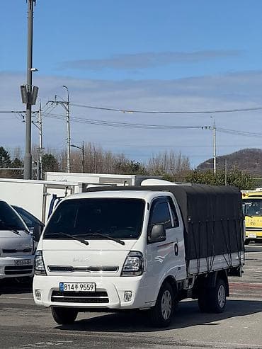 мотоцикл урал цена бишкек: Kia BONGO: 2022 г., 2.4 л, Кол менен иштөөчү, Газ, Пикап — 1