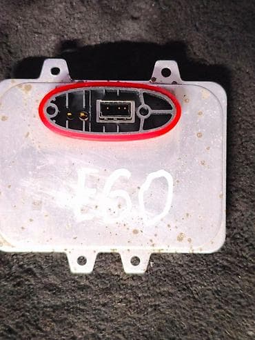 ac: Блок розжига ксенона Hella 5DV 009 000-00 на BMW E60 Характеристики — 2