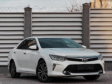цвета офисной мебели: Toyota Camry: 2017 г., Автомат, Бензин, Седан — 3