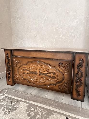 для хранения вещей: Сундук, Б/у, Для белья, Дерево, Самовывоз, цвет - Коричневый — 2