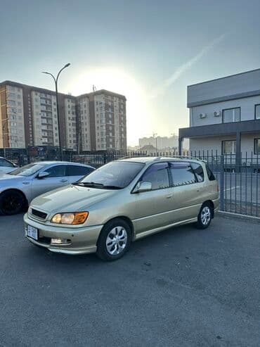 газовое оборудование на машину: Toyota Ipsum: 2001 г., 2 л, Автомат, Бензиновая, Минивэн — 2