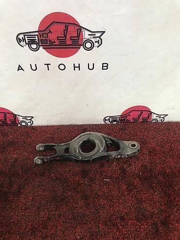 Рычаг подвески HONDA LEGEND KB1 J35 3 2006 задн. прав. (б/у) at lalafo.kg Рычаг подвески HONDA LEGEND KB1 J35 3 2006 задн. прав. (б/у)