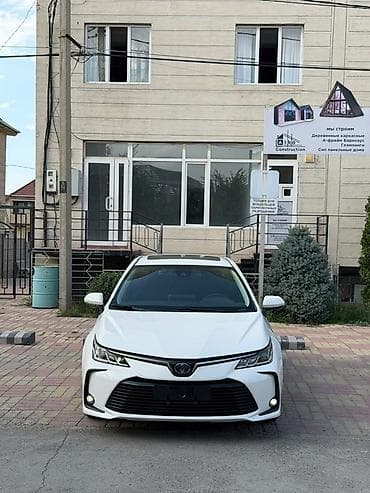 coroll: Toyota Corolla: 2021 г., 1.8 л, Вариатор, Гибрид, Седан — 1