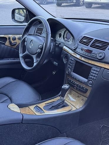 2008: Mercedes-Benz E-Class: 2008 г., 3.5 л, Автомат, Бензин, Седан — 8