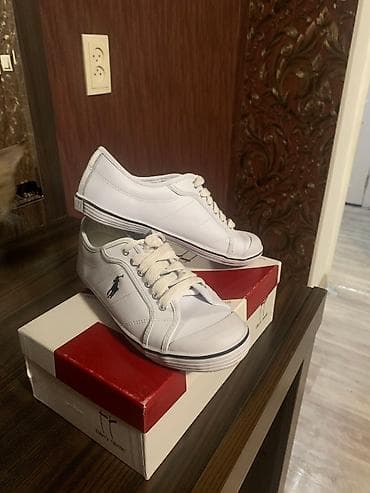 nike react: Кроссовки, 38, 38.5, 37, Marc O'Polo, Новый, цвет - Белый, Платная доставка, Бесплатная доставка, Самовывоз — 1