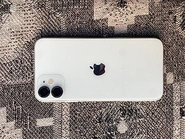 iphone 4: IPhone 11, Б/у, 64 ГБ, Белый, Чехол, Кабель, 74 % — 1