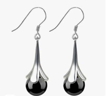 прозрачные туфли: Элегантные серьги - Подвески с черным глянцевым камнем и изящной — 1