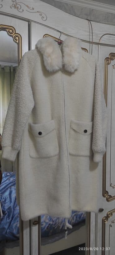 Продаю кардиган, стандарт подойдёт на 48,50размер, состояние новое