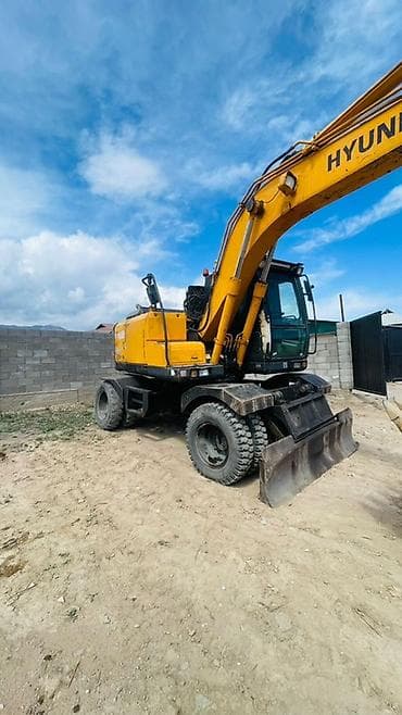 Экскаватор, Hyundai, 2008 г., Колесный