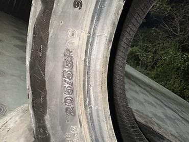 82 2: Пара автомобильных шин 205/55 R16. Европеец Особенности: - Размер — 1