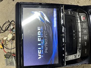psp 2013: Штатная мультимедийная система Alpine Perfect для Toyota Vellfire — 3