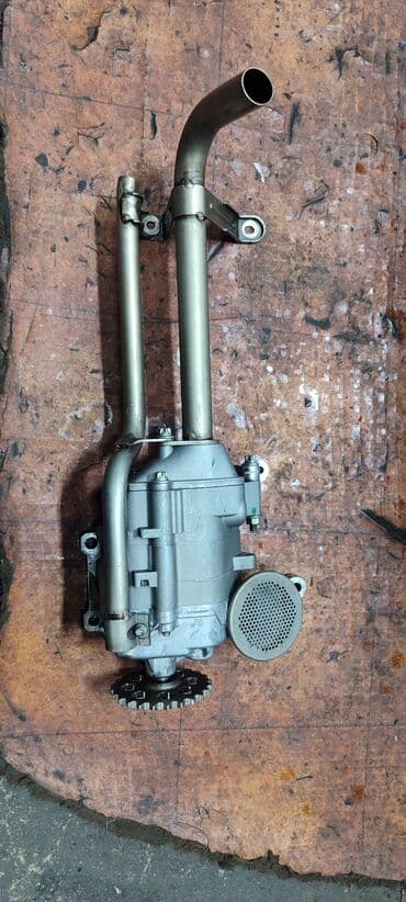 скупка подшипников: Двухкамерный масляный насос ом 612; 647 свежепривезенные в идеальном — 1