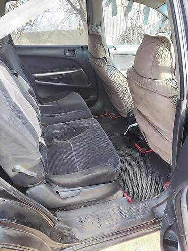 Honda Stream: 2001 г., Газ, Универсал at lalafo.kg Honda Stream: 2001 г., Газ, Универсал