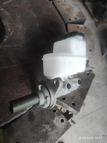 Главный тормозной цилиндр с бачком Описание:продаю новый Тойота Рав 4 — 5