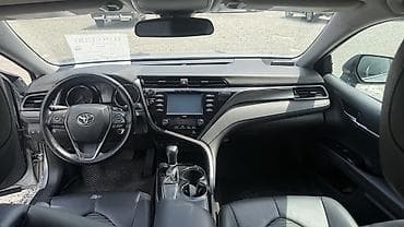 Toyota Camry: 2020 г., 2.5 л, Автомат, Бензин, Седан — 7