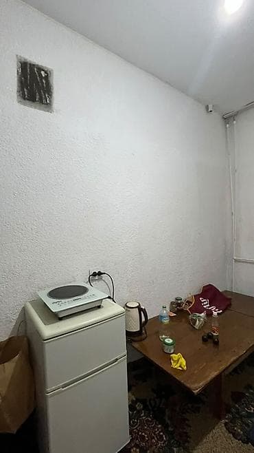 панельные дома: Продается однокомнатная квартира в Балыкчы. Описание: -Удлиненный — 7
