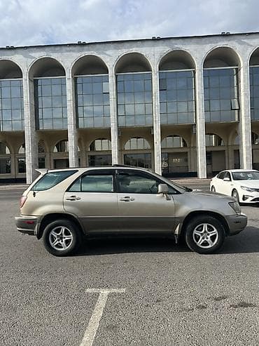 фори: Lexus RX: 2000 г., 3 л, Автомат, Бензин, Кроссовер — 2