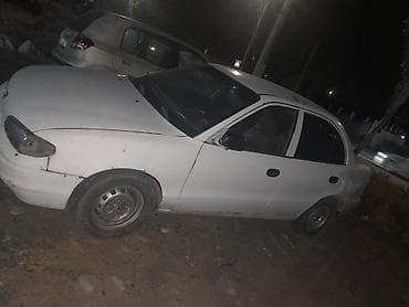 Hyundai Accent: 1996 г., 1.5 л, Механика, Бензин, Седан