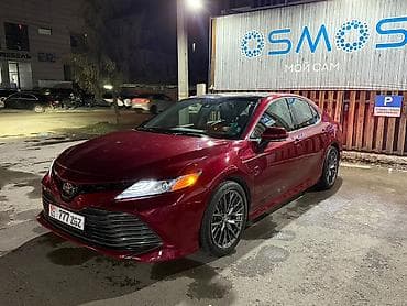 Toyota Camry: 2020 г., 2.5 л, Автомат, Бензин, Седан — 3