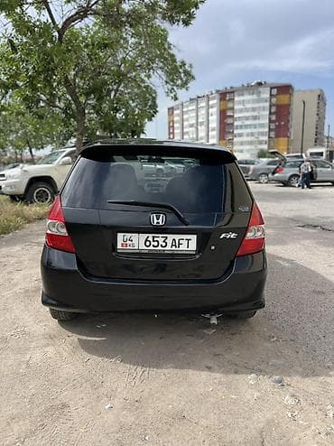 автомобил фит: Honda Fit: 2003 г., 1.3 л, Автомат, Бензин, Хэтчбэк — 3