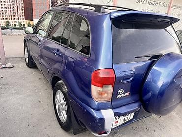 рафия: Toyota RAV4: 2003 г., 2 л, Автомат, Бензин, Кроссовер — 4
