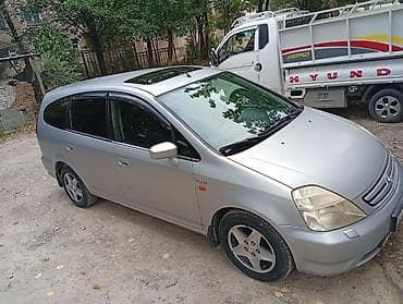 Honda Stream: 2002 г., 2 л, Минивэн — 7