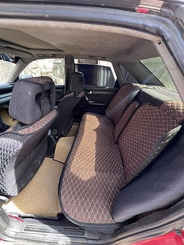 аудио системы: Audi 100: 1991 г., 2.3 л, Ручные, Седан — 5